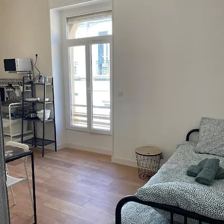 La Maison D'antonin 2 * نيم