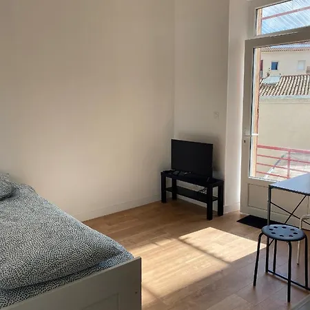 شقة La Maison D'antonin 2 *
