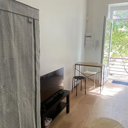 La Maison D'antonin 2 نيم