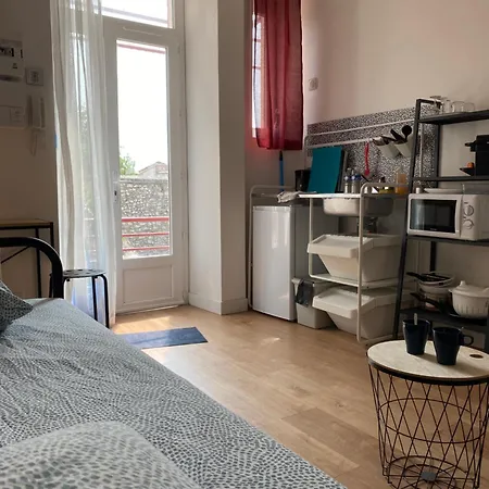 La Maison D'antonin 2 Nimes
