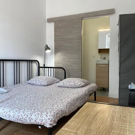 La Maison D'antonin 2 Apartamento *