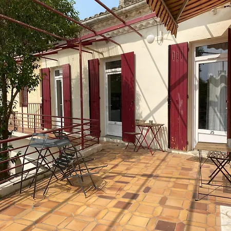La Maison D'antonin 2 Nimes