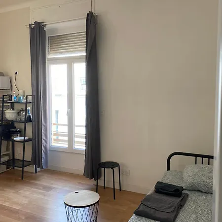 La Maison D'antonin 2 * Nimes
