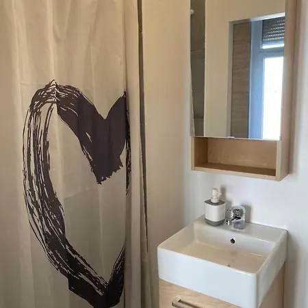 La Maison D'antonin 2 Apartamento Nimes