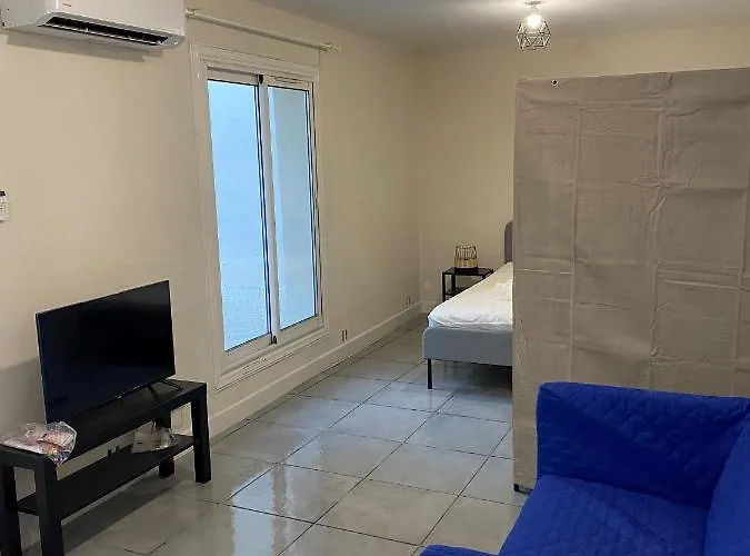 La Maison D'antonin 2 Nîmes