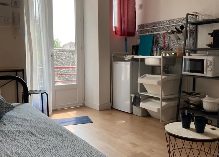 La Maison D'antonin 2 نيم