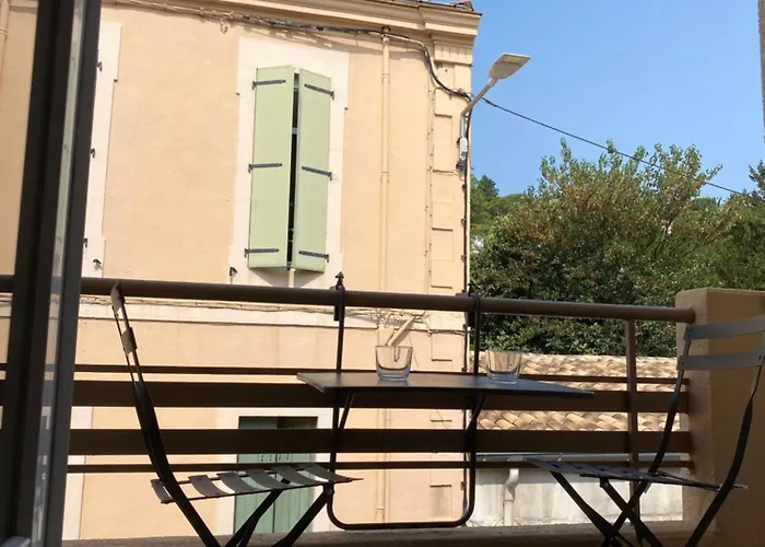 La Maison D'antonin 2 アパート *