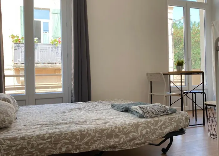 شقة La Maison D'antonin 2 *